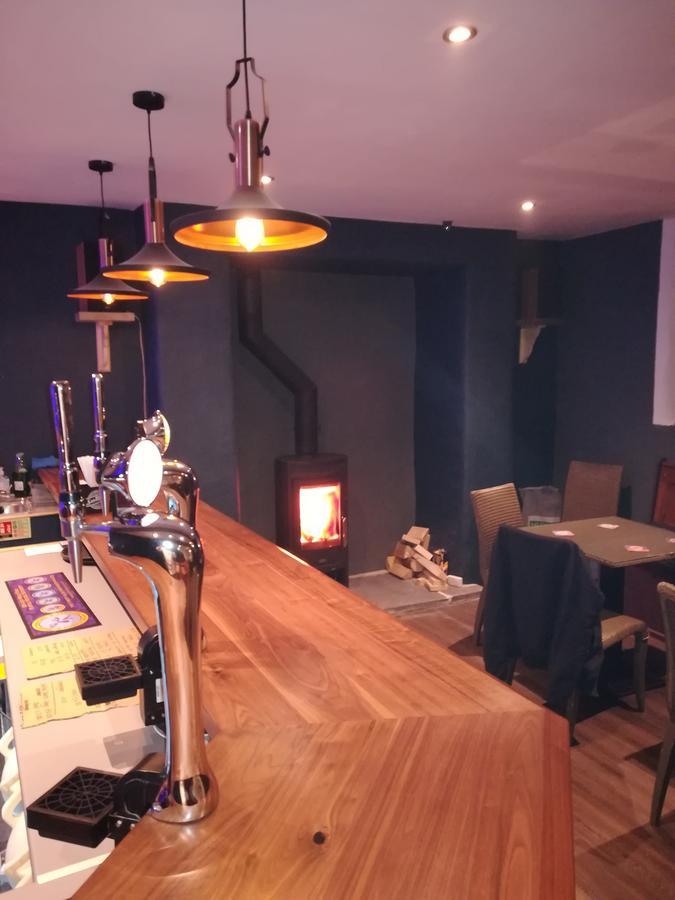Ty Glyndwr Bunkhouse, Bar And Cafe Caernarfon